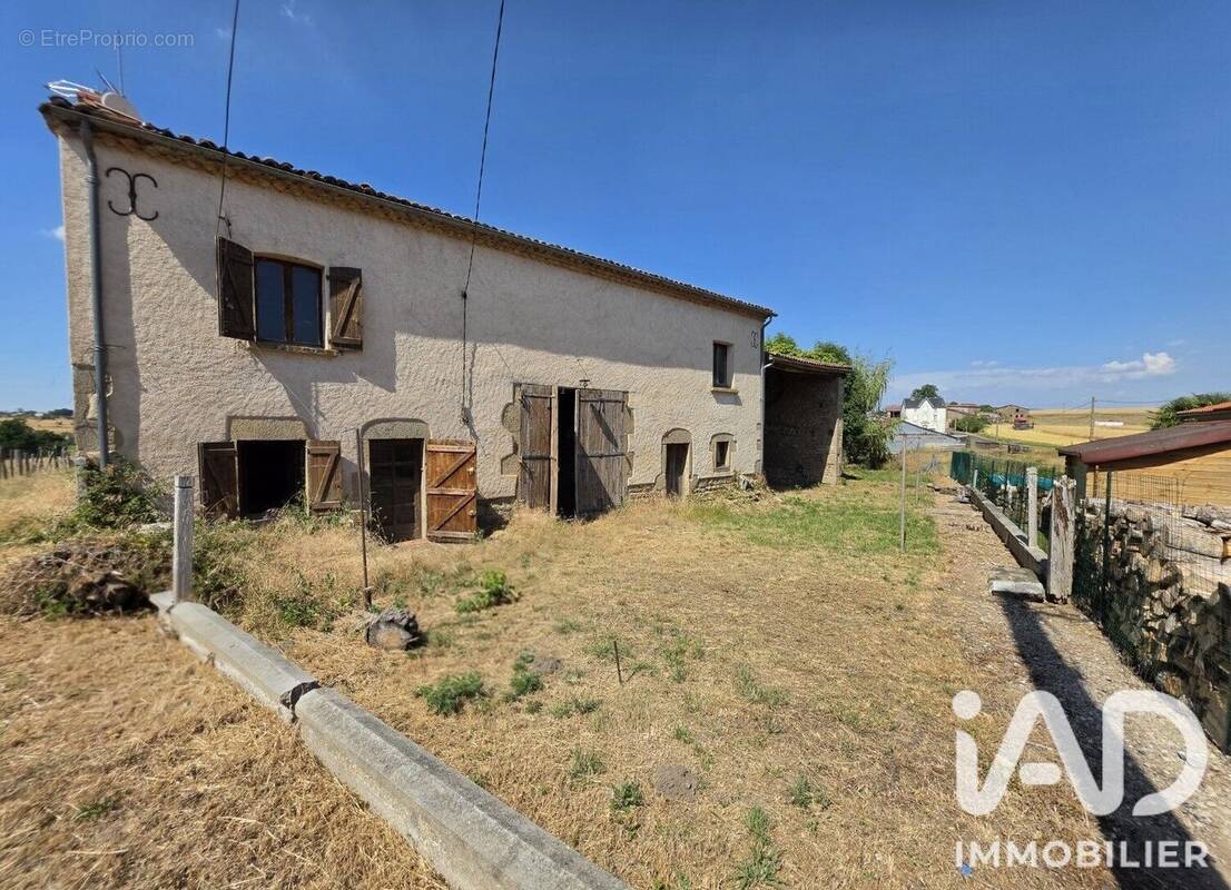 Photo 1 - Maison à TREZIOUX