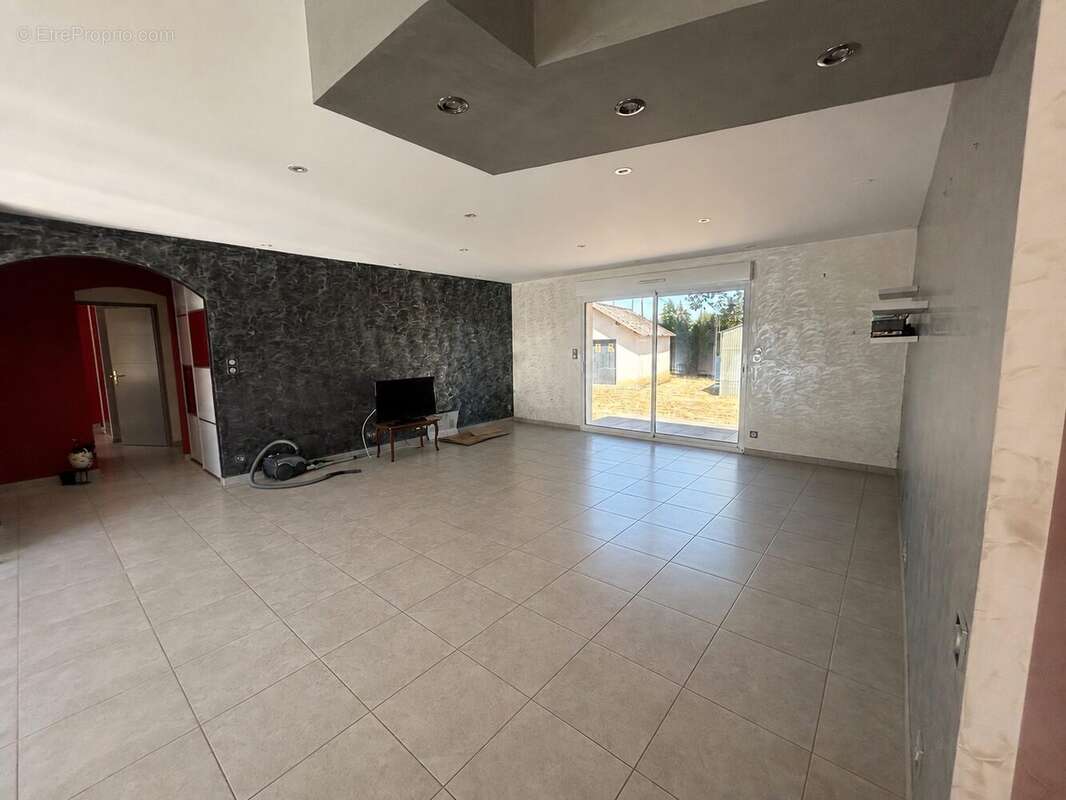 Maison 106 m² à Valigny  - photo 5