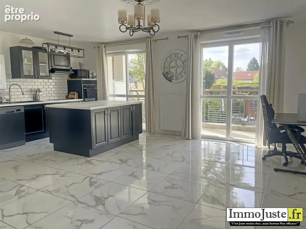Photo Appartement à Magny-Les-Hameaux au prix de 279 500€