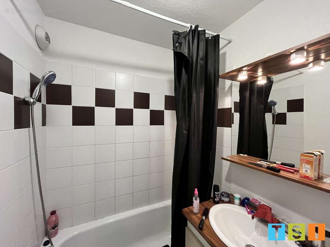 Appartement à MONTREJEAU