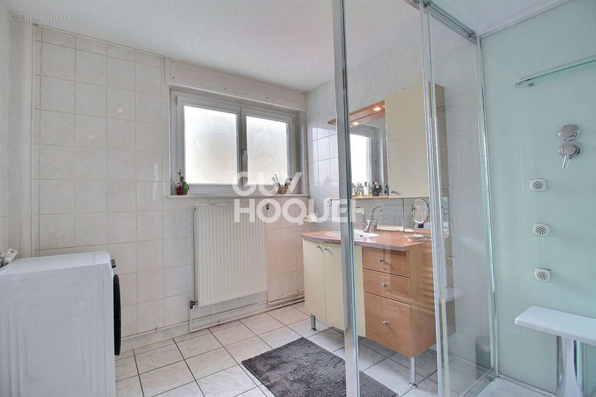 Appartement à TOMBLAINE