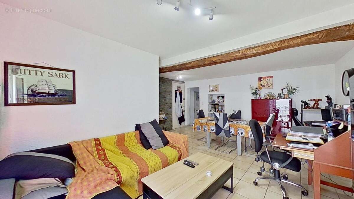 Appartement à BOULETERNERE