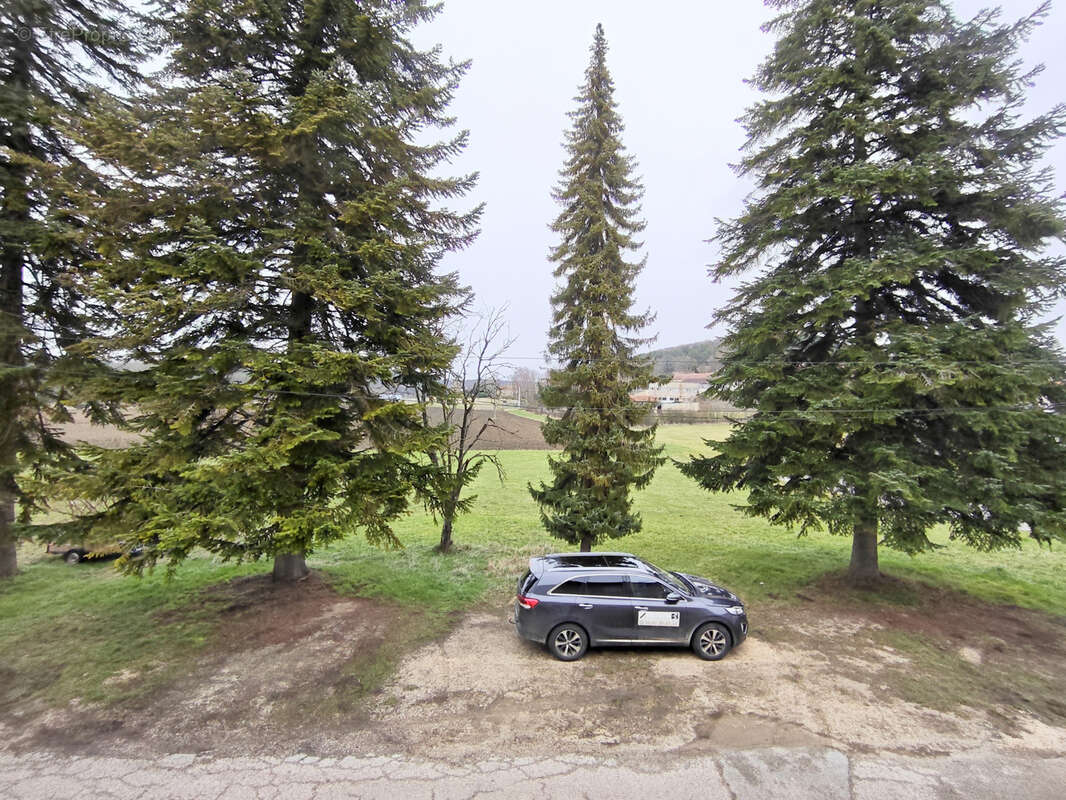 Maison à VANNES-LE-CHATEL