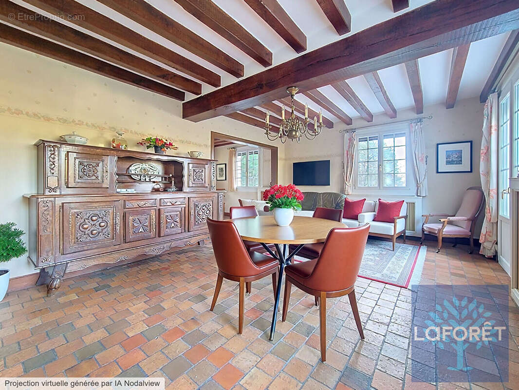 Maison à CHALO-SAINT-MARS
