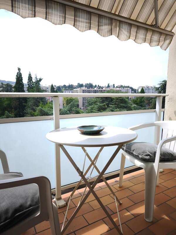 Photo 9 - Appartement à SAINT-ETIENNE