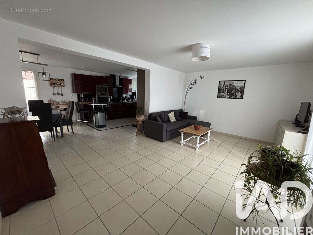 Photo 3 - Maison à COURVILLE-SUR-EURE