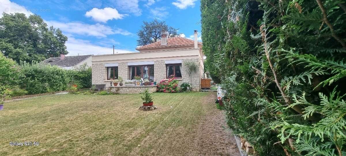 Maison à Bonnieres-Sur-Seine  - photo 4