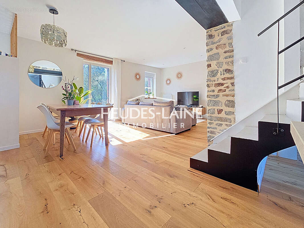 Maison à MARCEY-LES-GREVES