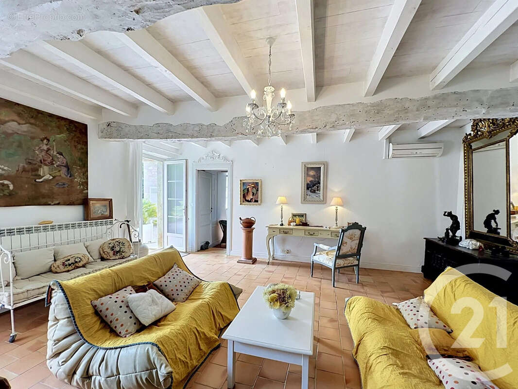 Maison à ORDAN-LARROQUE