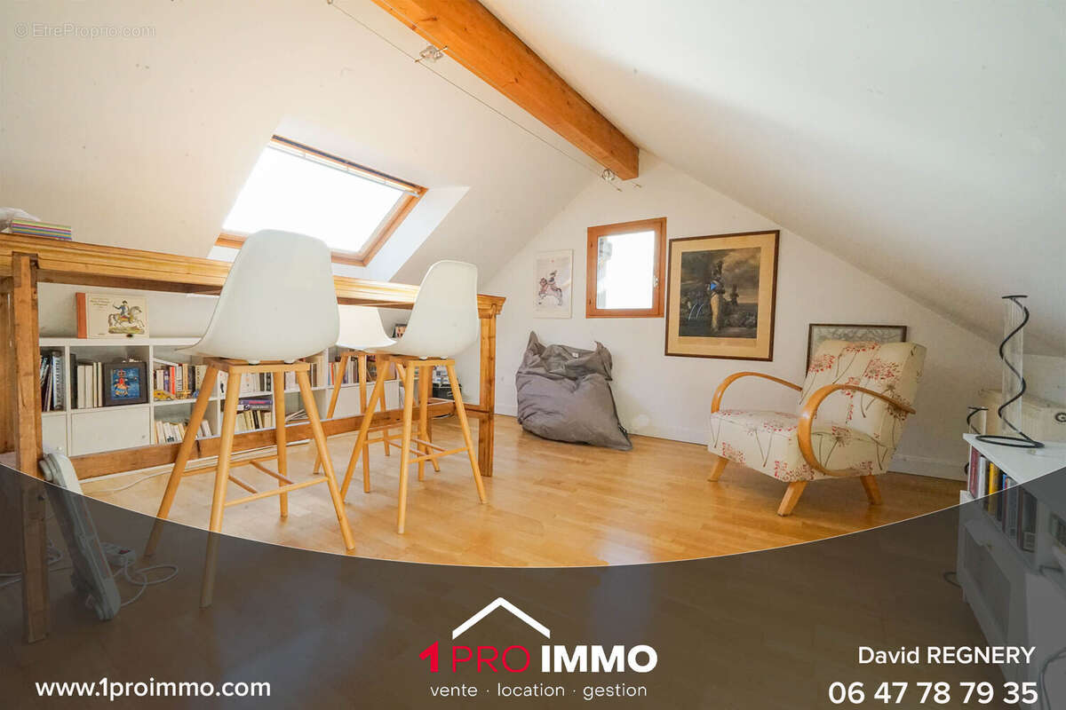 n°3 - Maison à SAINT-EGREVE