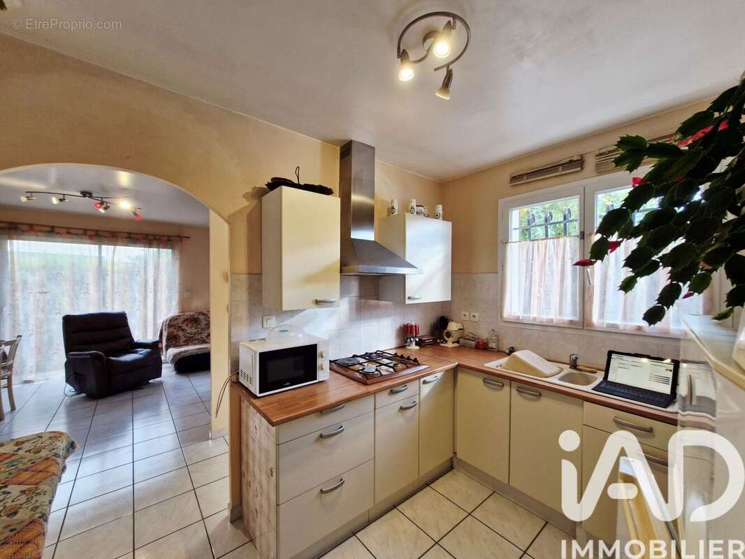 Photo 6 - Maison à NISSAN-LEZ-ENSERUNE