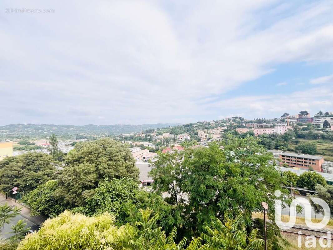 Photo 8 - Appartement à GRASSE