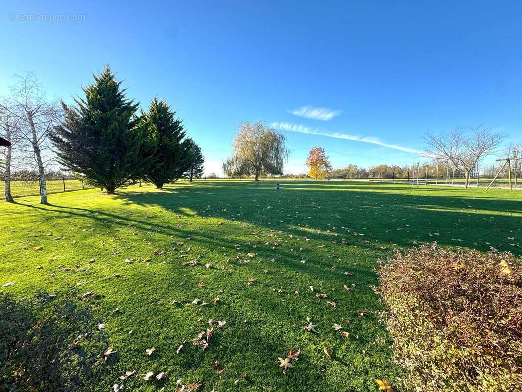 Photo 4 - Maison à LOUHANS