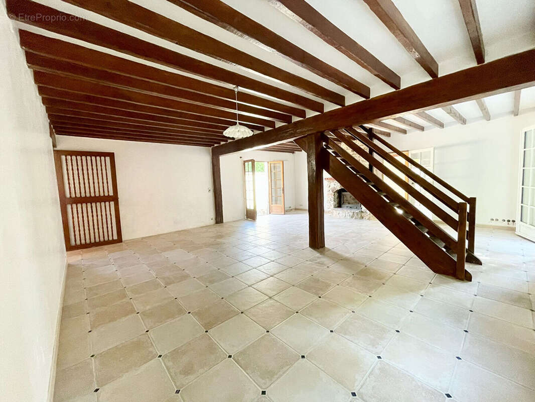 Maison 150 m² à Trancault  - photo 8