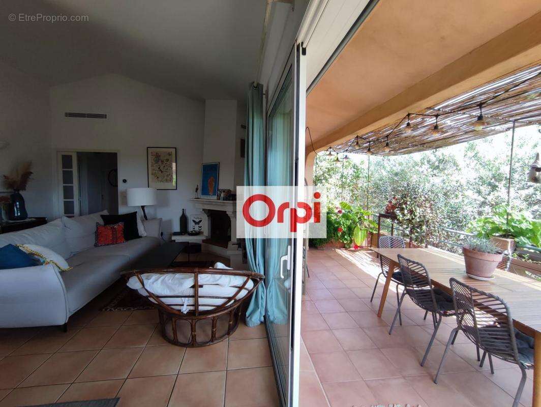 Maison à PORTO-VECCHIO