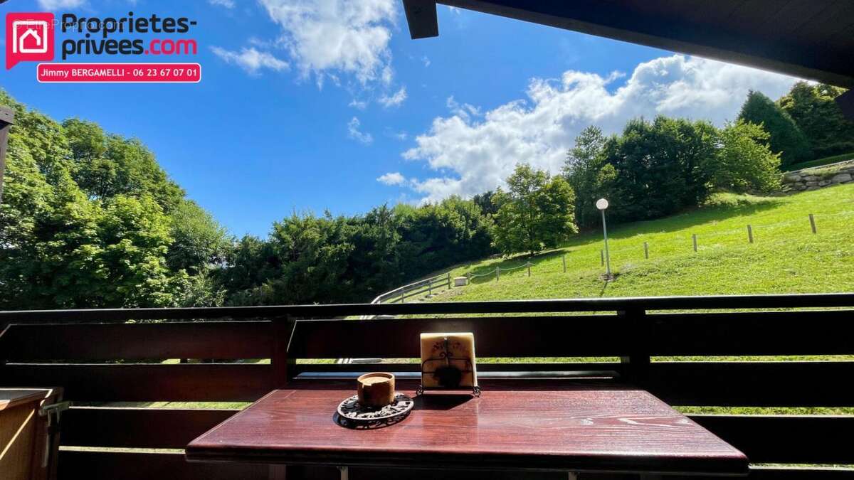 Appartement à DEMI-QUARTIER