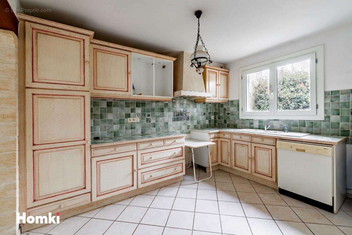 Maison/Villa T5 de 98 m² à Libourne 33500 - photo 9