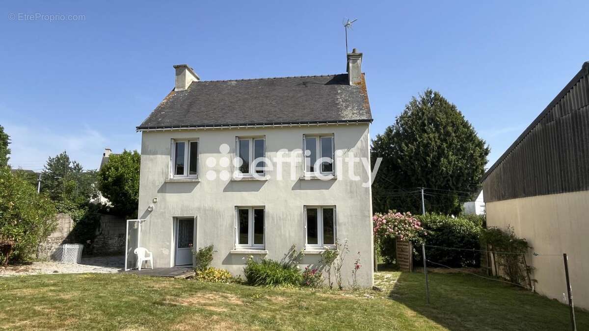 Maison à GUEMENE-SUR-SCORFF