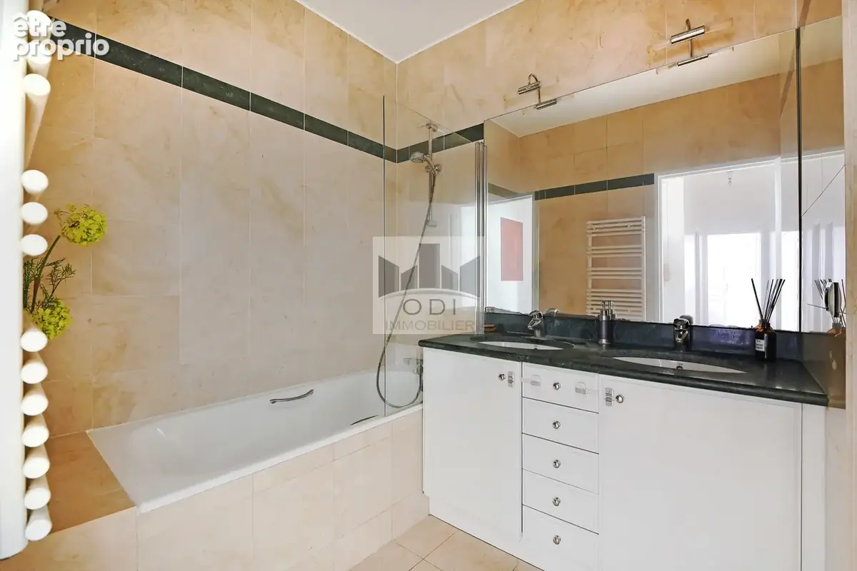 Appartement 5 pièces Village d'Auteuil avec cave et parking - photo 12