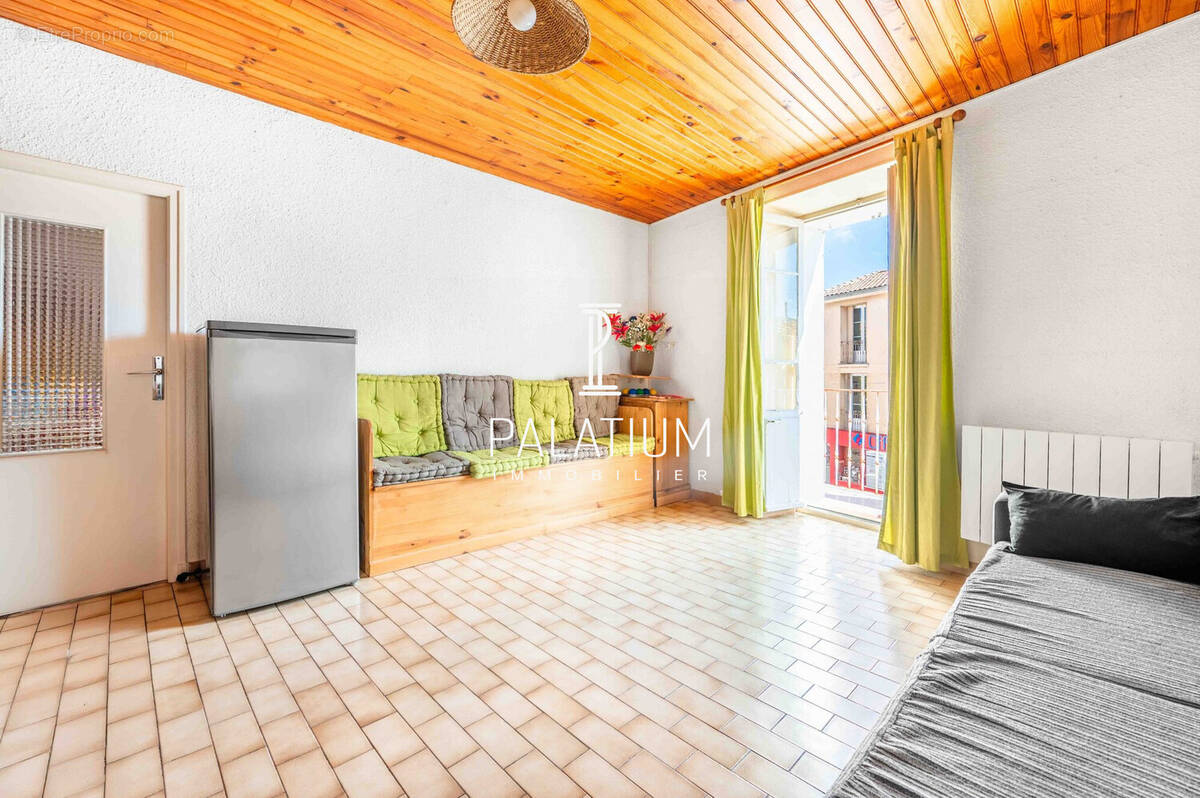 Appartement à GREOUX-LES-BAINS