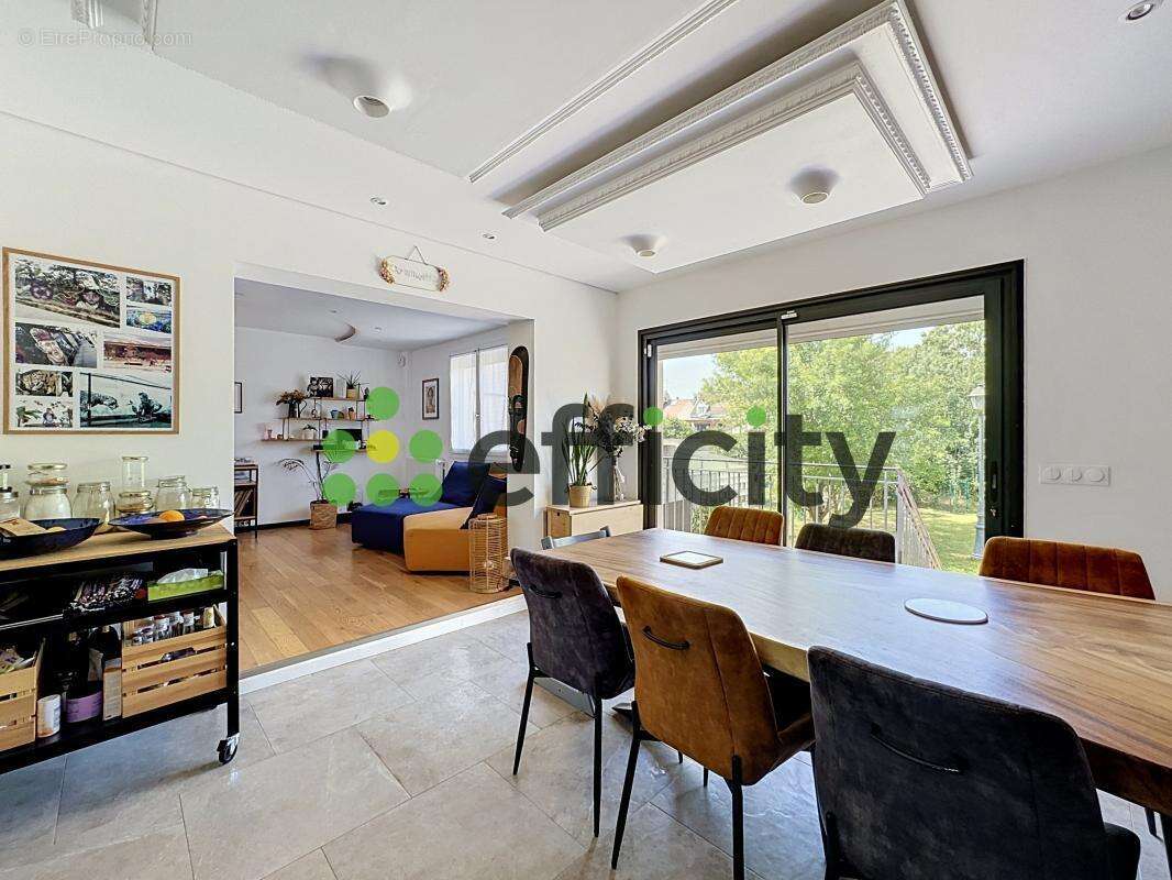 Maison 134 m² à Gournay-Sur-Marne  - photo 4