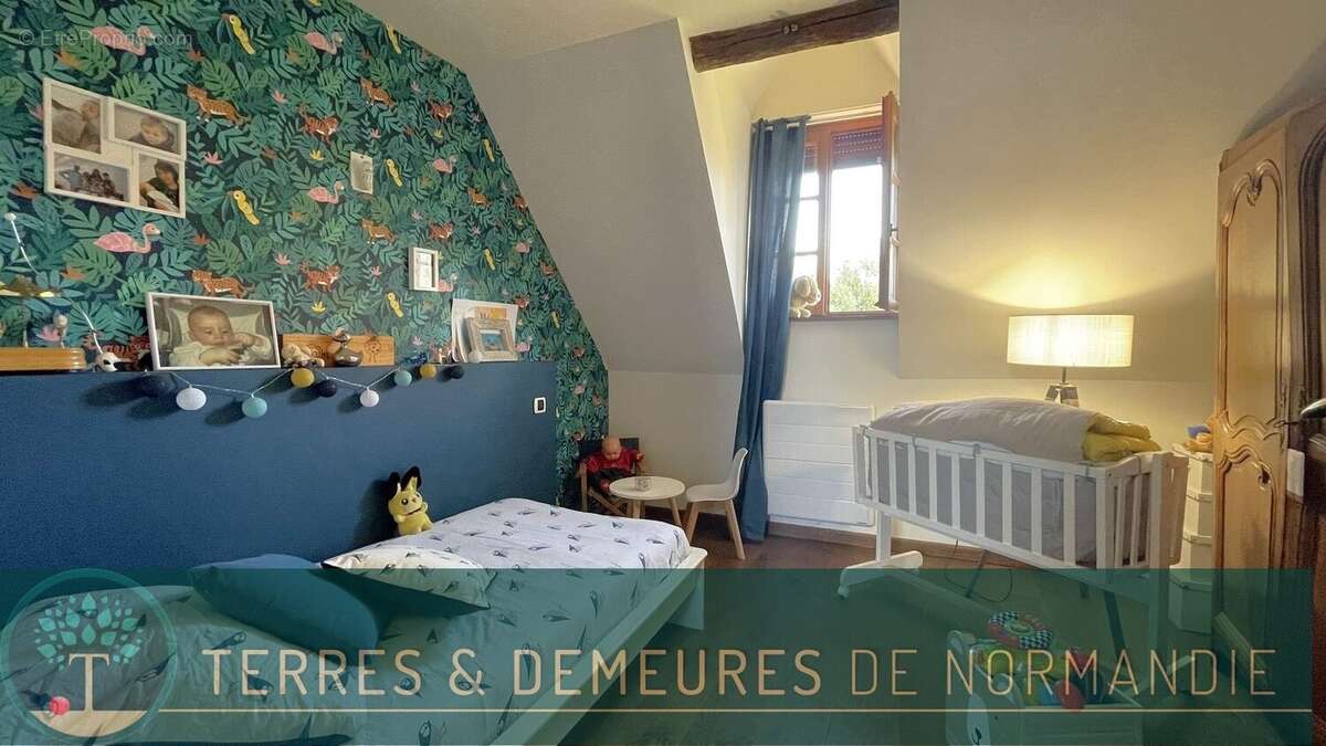 Maison à BURES-EN-BRAY