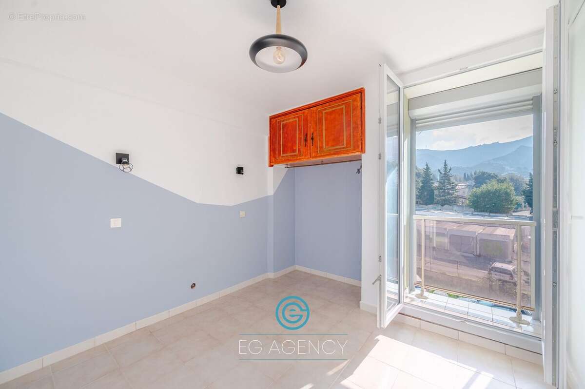 Appartement à MARSEILLE-10E
