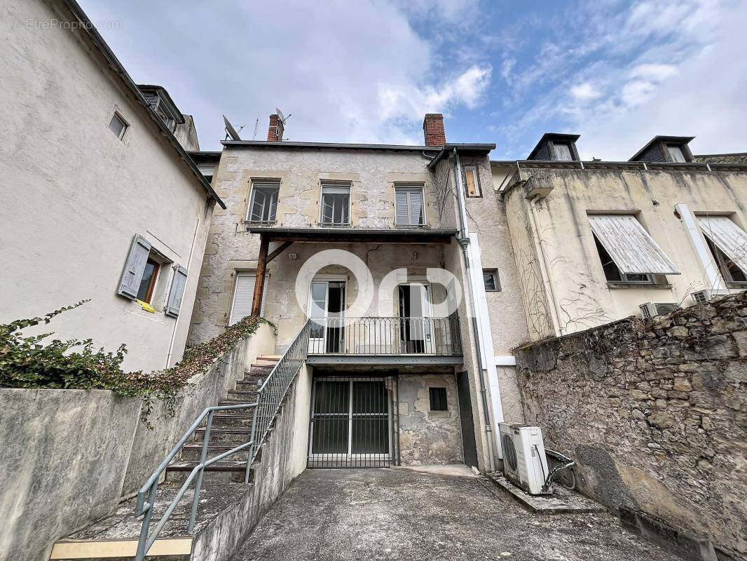 Appartement à TERRASSON-LAVILLEDIEU