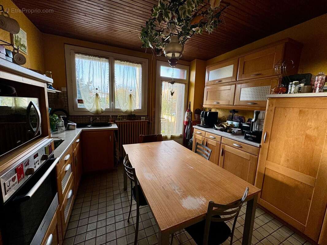 Maison à VILLENEUVE-SAINT-GEORGES