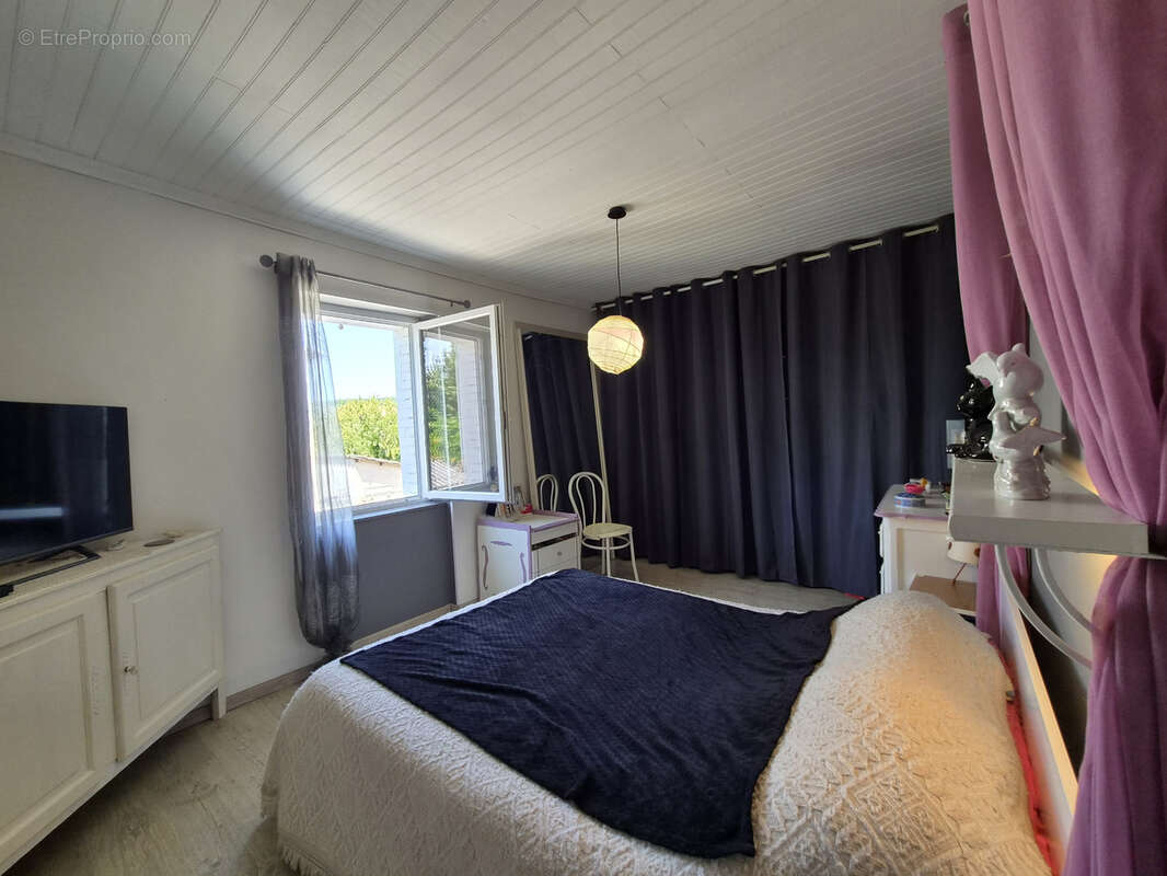 Maison et dépendance - photo 12