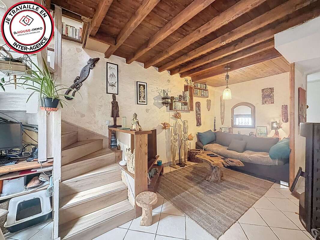 Maison à MAINCY
