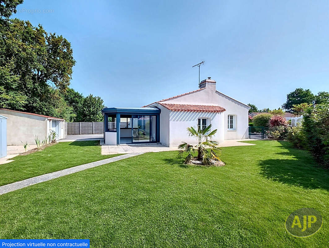 Maison à ROCHESERVIERE