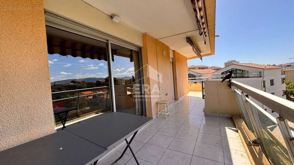 Appartement à FREJUS