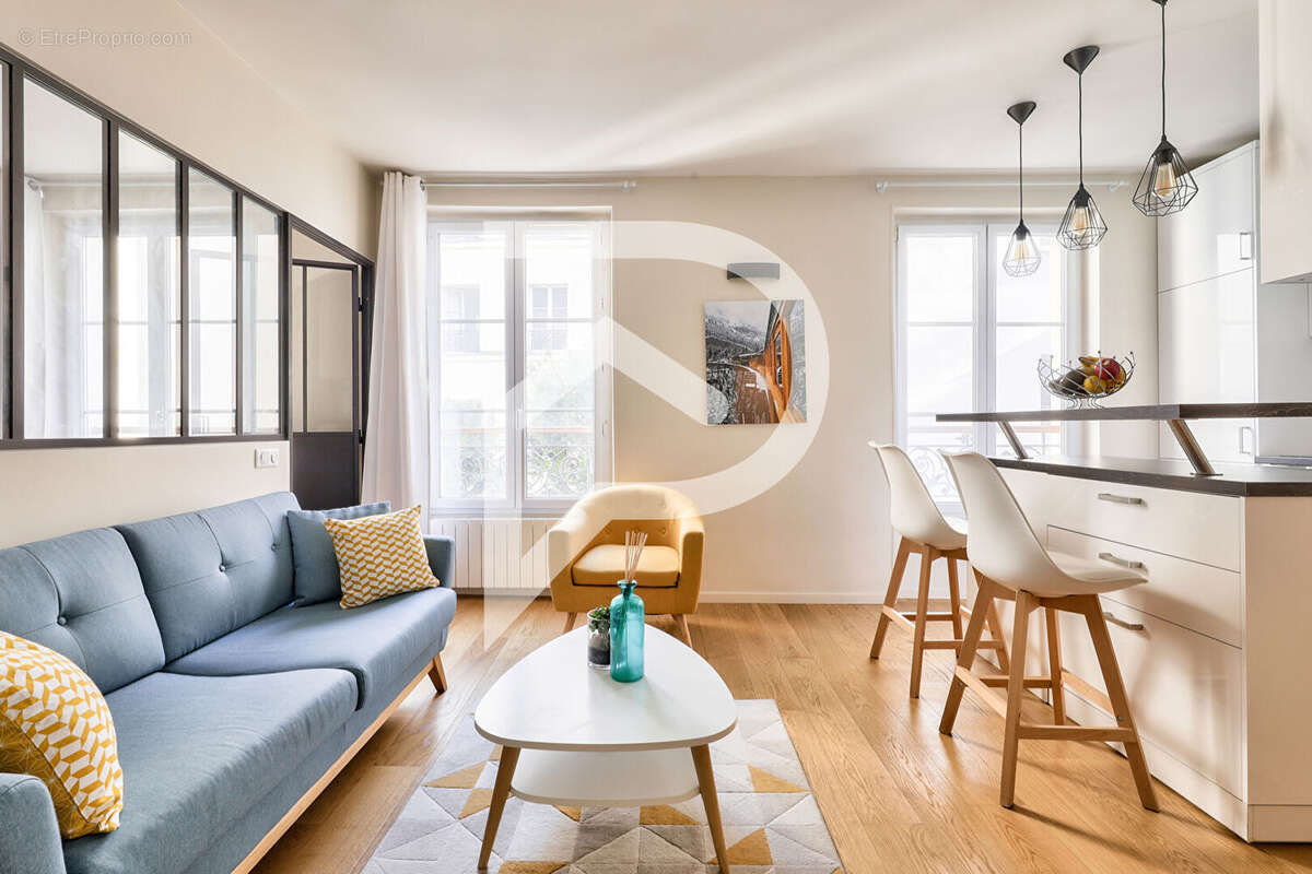 Appartement à PARIS-8E