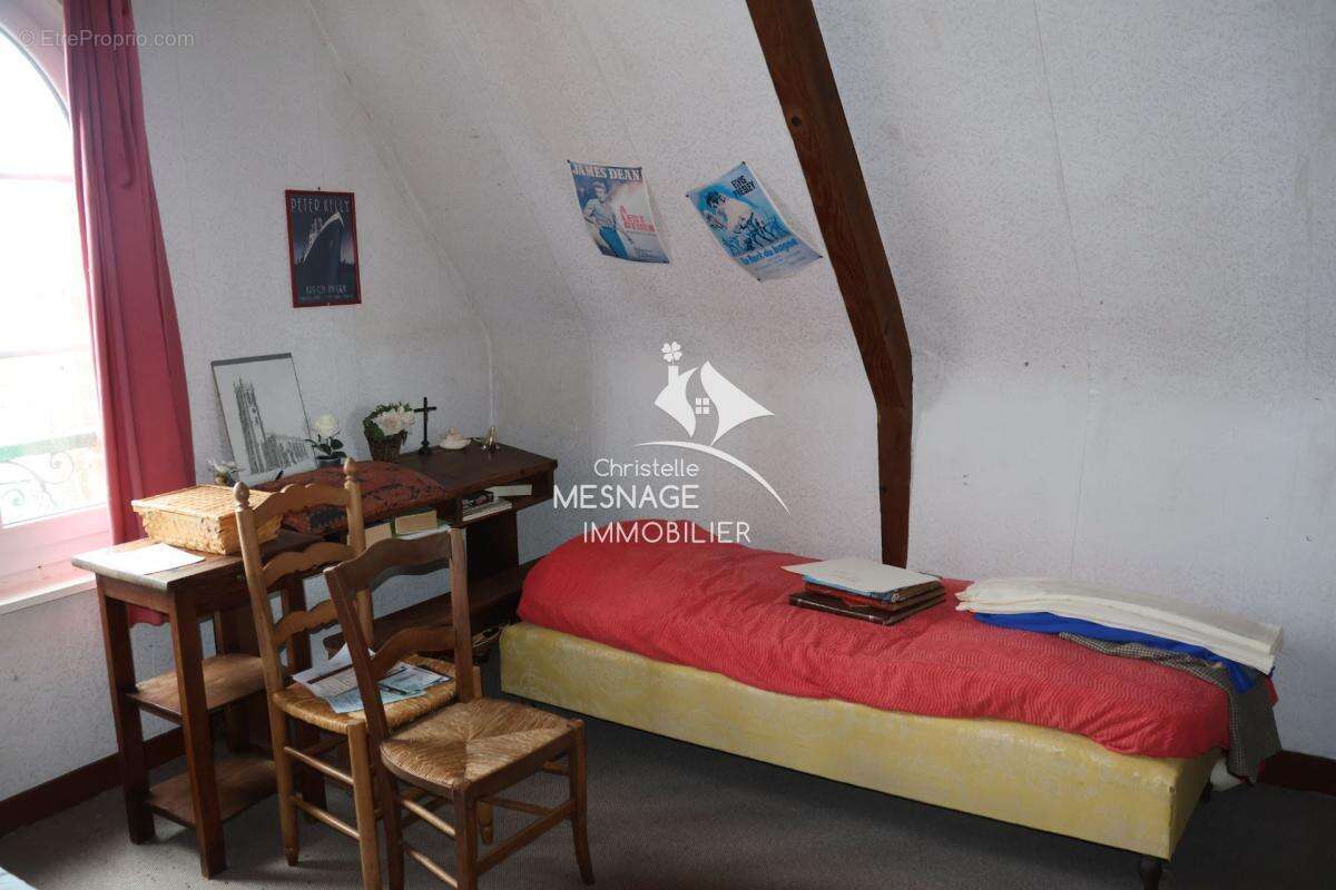 Maison à SAINT-PIERRE-DE-PLESGUEN