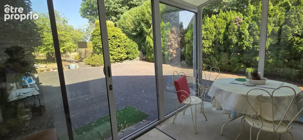 Maison plein e de charme avec garage et dépendance, jardin agréable. - photo 7
