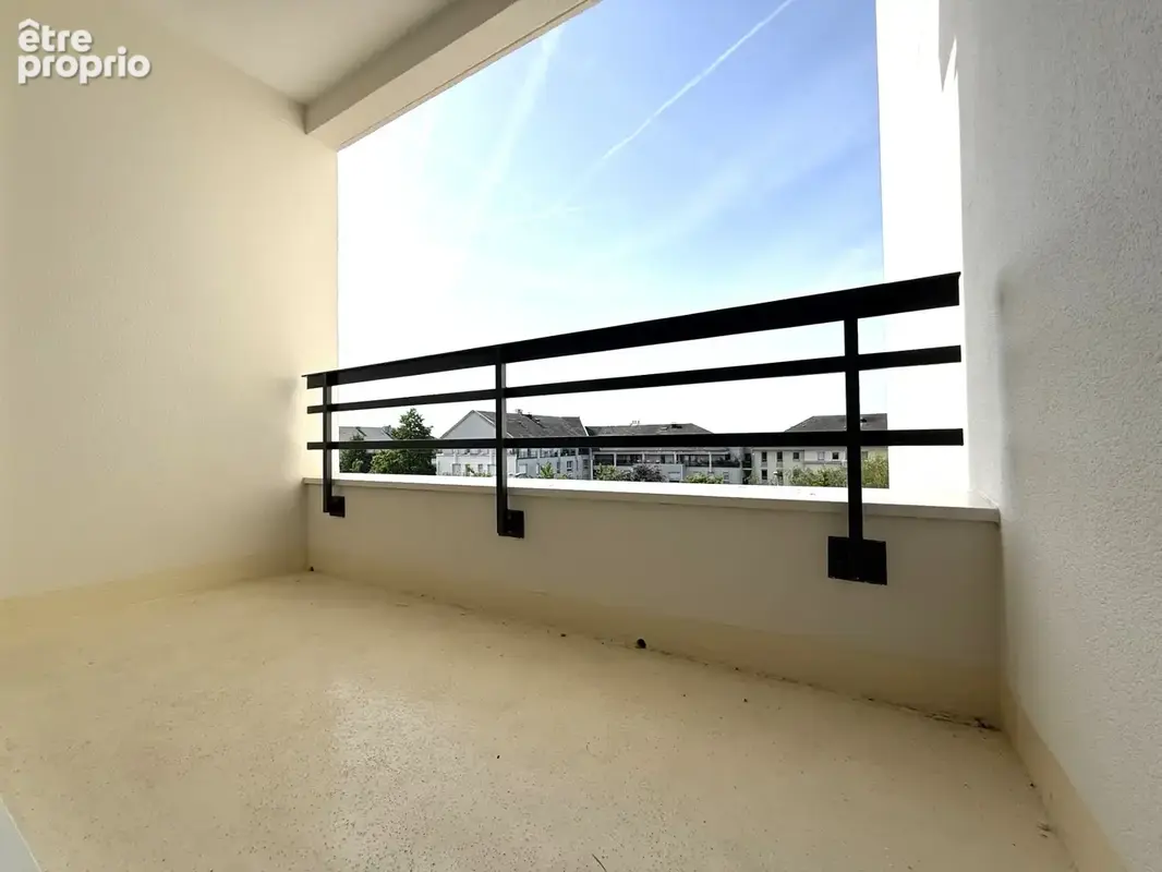 2 pièces lumineux avec balcon en étage élevé - photo 3