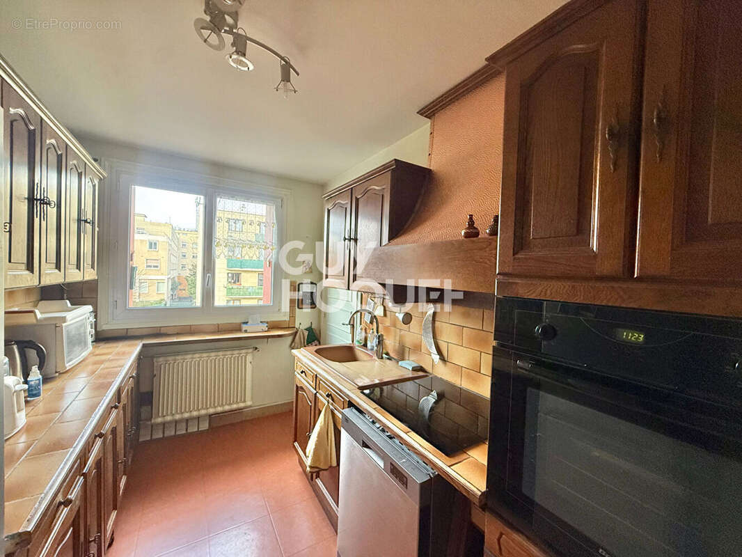 Appartement à CHEVILLY-LARUE