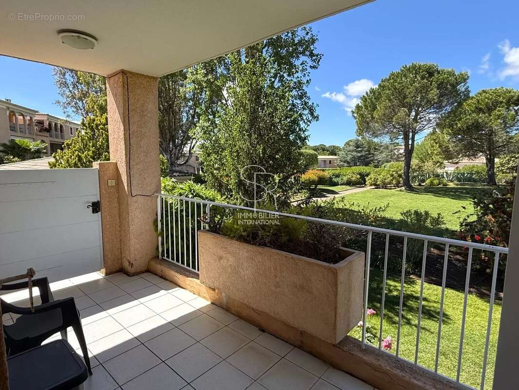 Appartement à VILLENEUVE-LOUBET