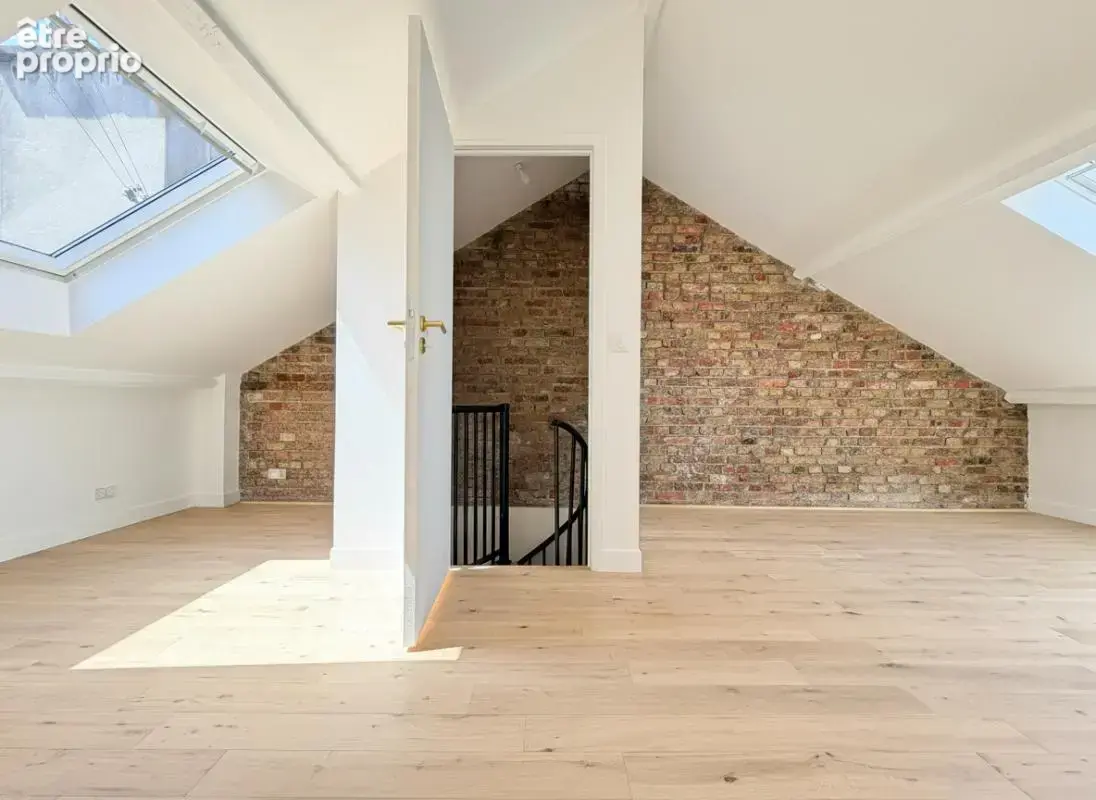 Appartement T3, 73,13 m², Paris 18 - photo 3