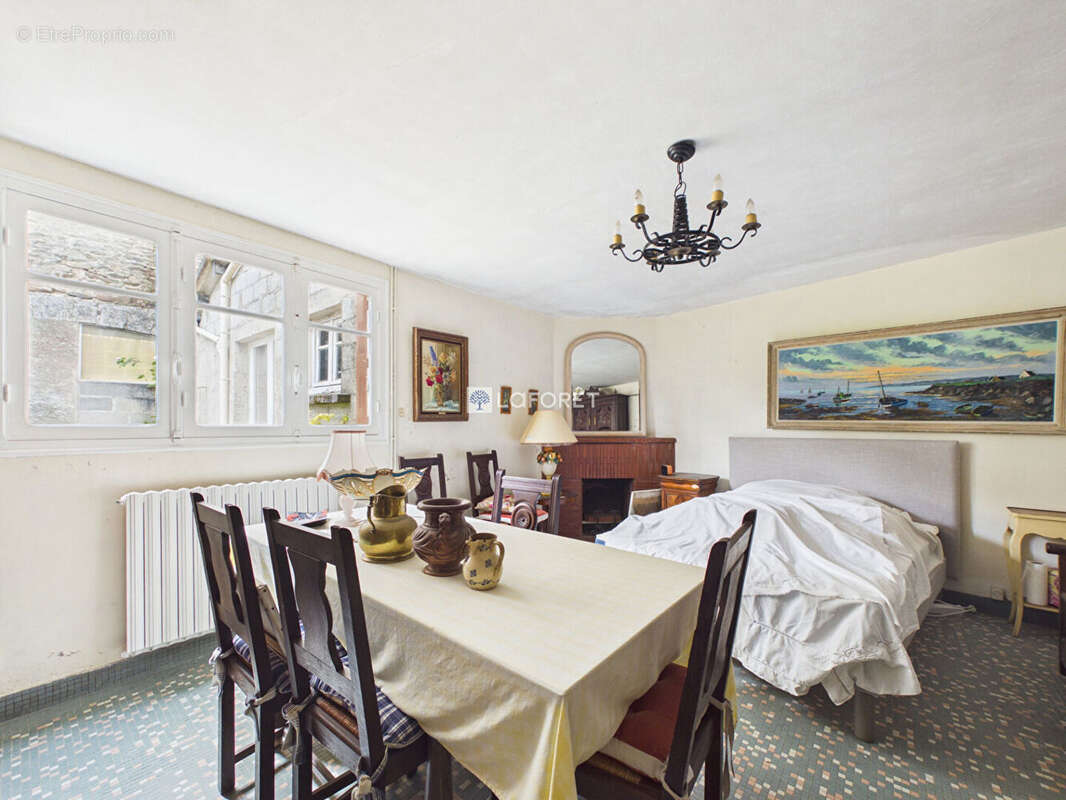 Maison à PLONEVEZ-DU-FAOU