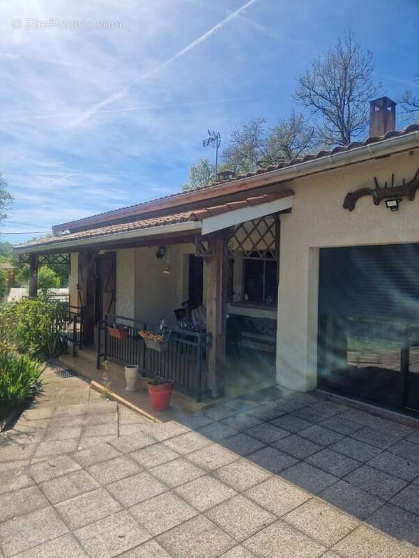 Maison à LABASTIDE-CLERMONT
