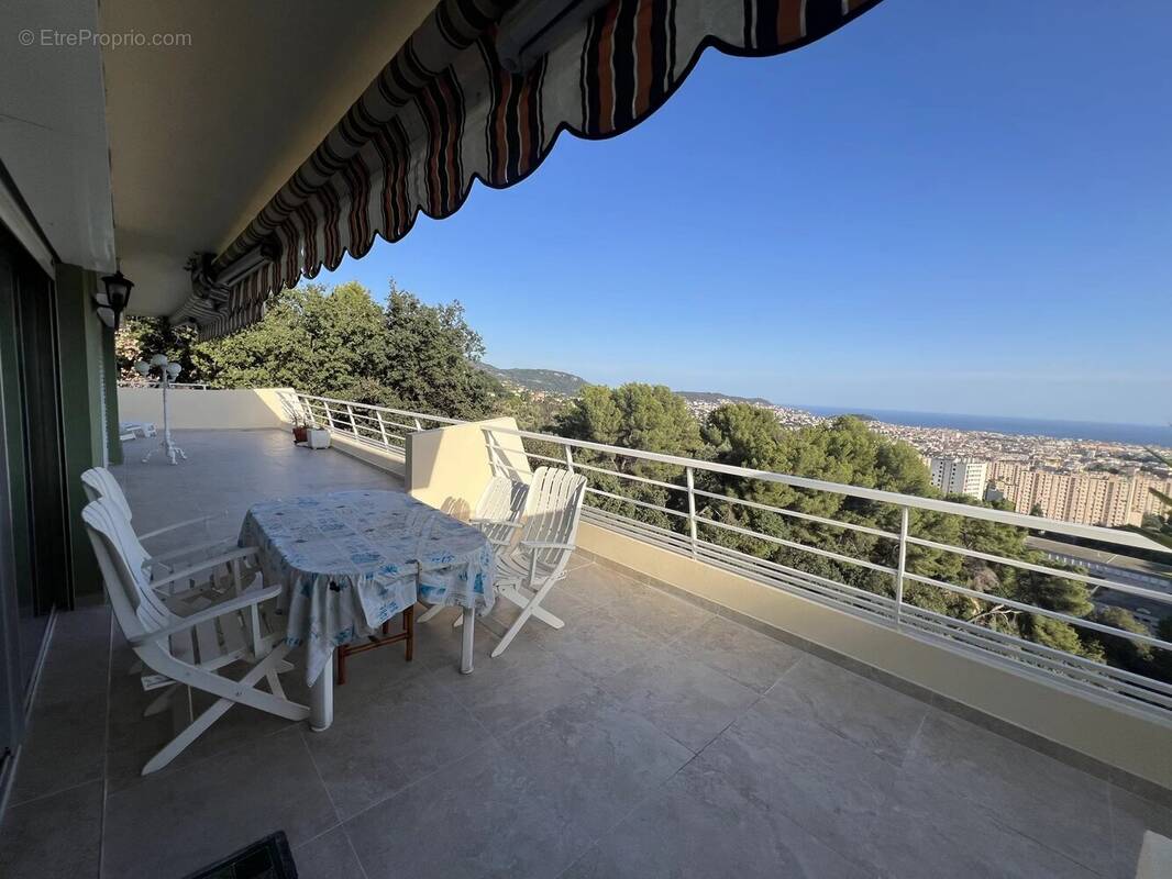 Appartement à NICE