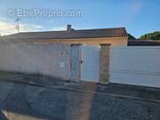 Maison à SAINT-VICTORET