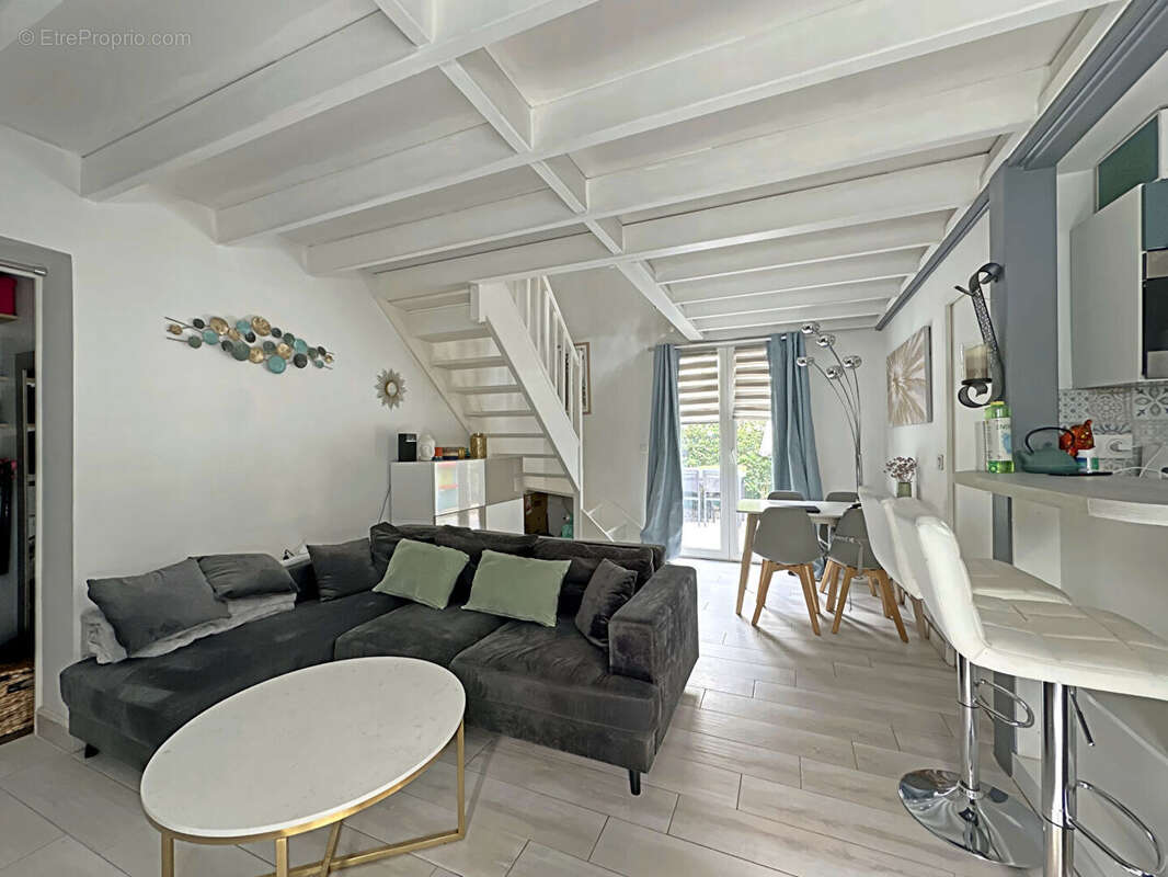 Appartement à PLAISIR