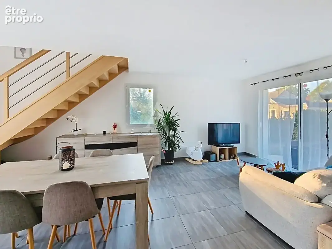 Maison de 2021 à noyant la plaine - photo 7