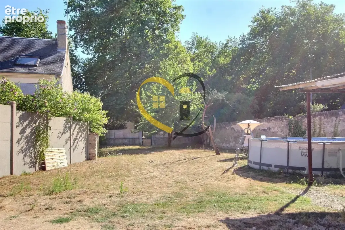 Maison de ville Mehun sur Yèvre - 137m2 - 3 chambres - véranda et jardin - photo 7