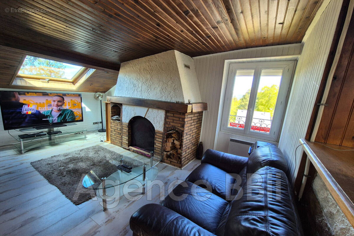 Appartement à LUCERAM