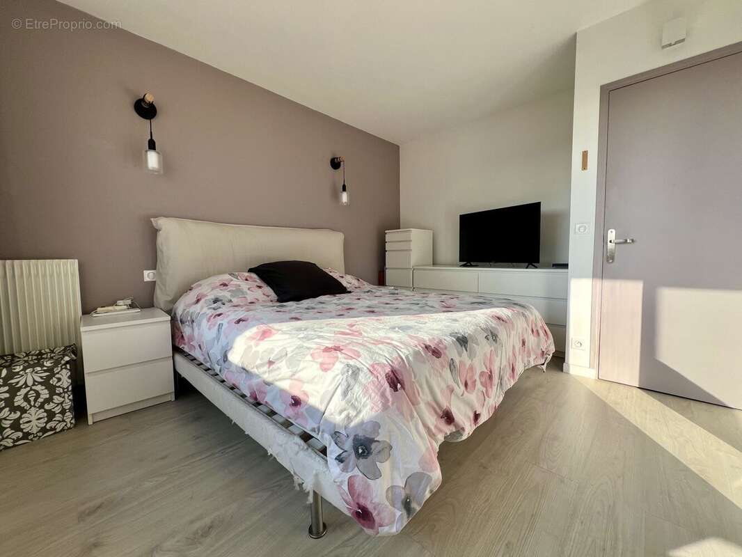 Maison à RIS-ORANGIS