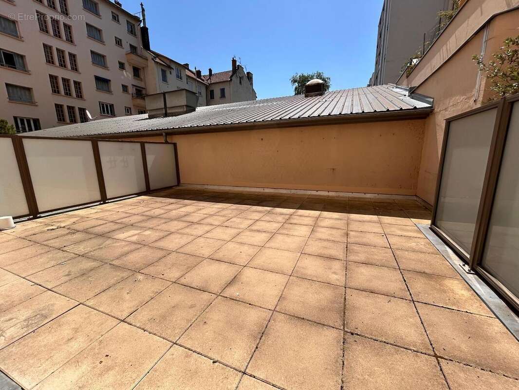 Appartement 65 m² à Lyon-7e  - photo 13